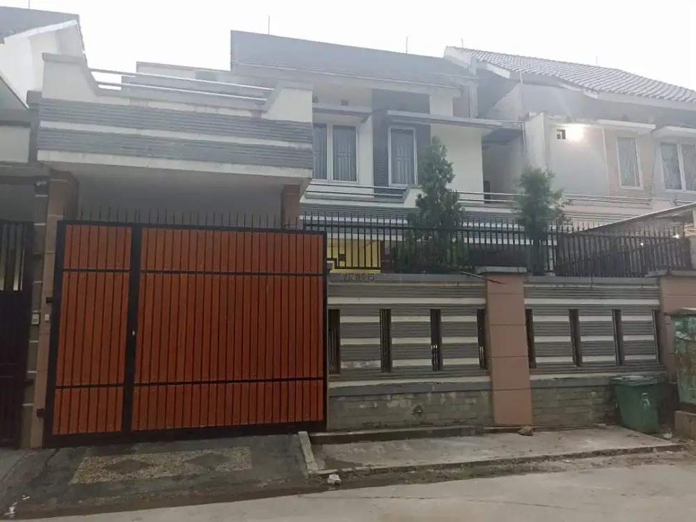 Jual Cepat Rumah Luas 200 Siap Huni di Villa Melati Mas Serpong, Tangerang Selatan