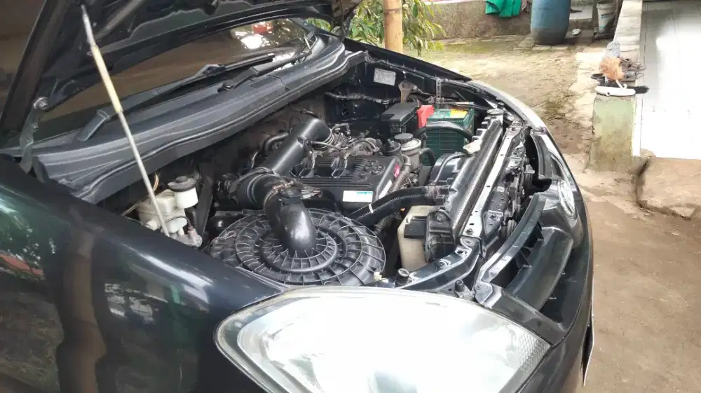 Kijang Inova Matic terawat