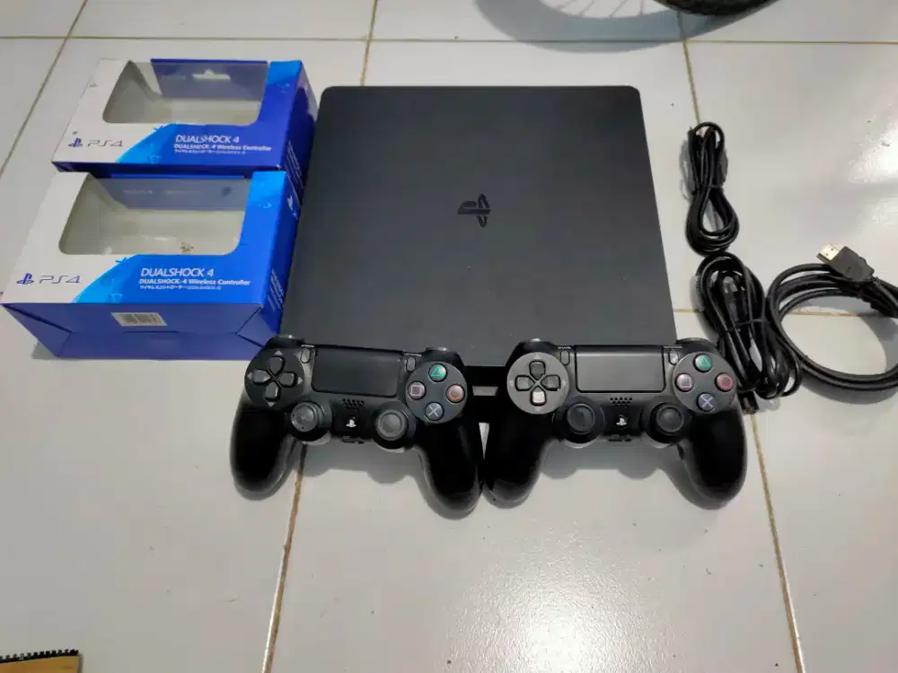 PS4 Slim Seri 22 1TB firmware 9.00