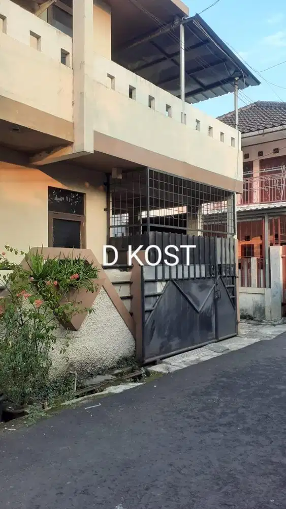 KOST KOSTAN KHUSU WANITA