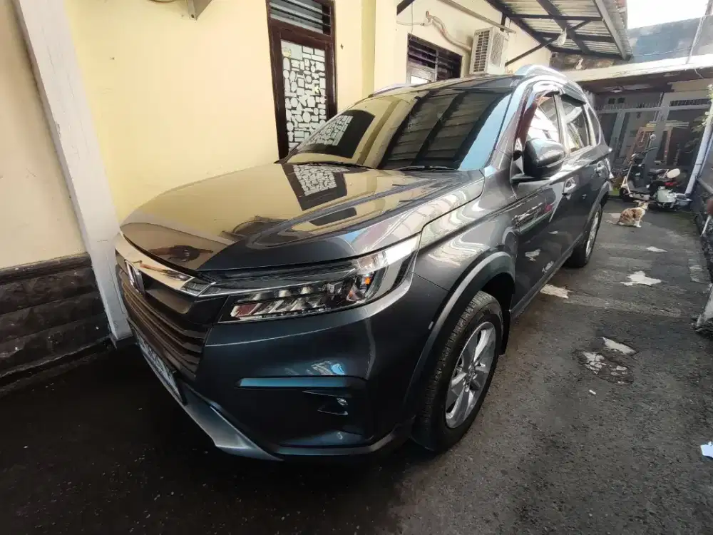 Honda BR-V 1,5 E AT 2024, low KM, pajak panjang