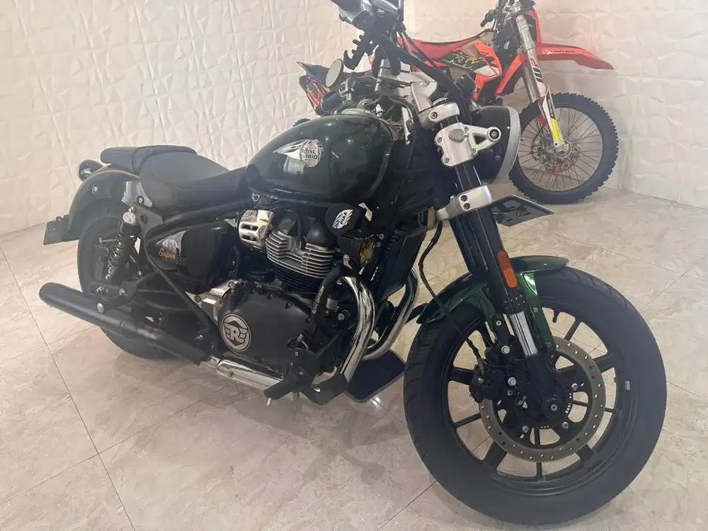 Royal enfield super meteor 650