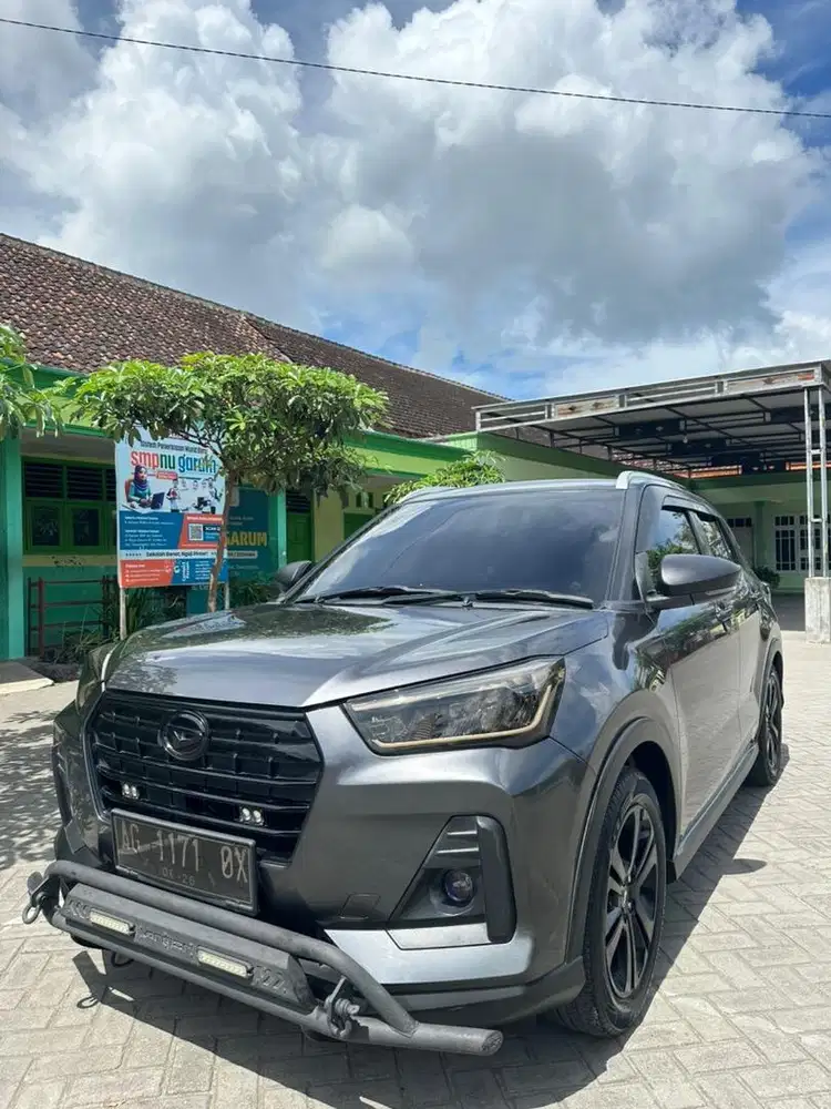 Daihatsu Rocky 1.0 R Cvt Turbo 2021 Tangan Pertama Pemakaian Pribadi