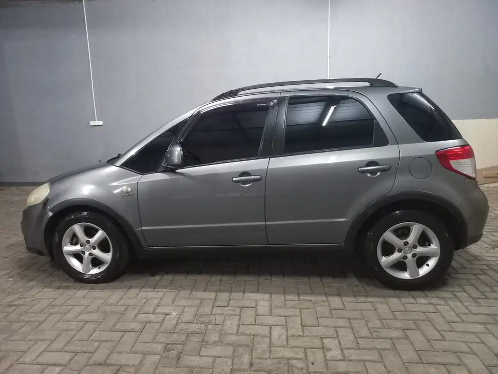 Suzuki SX4 2009 Bensin