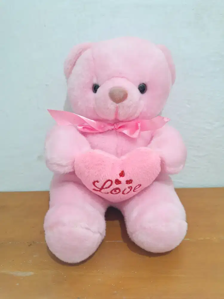 Boneka Beruang Pink Love