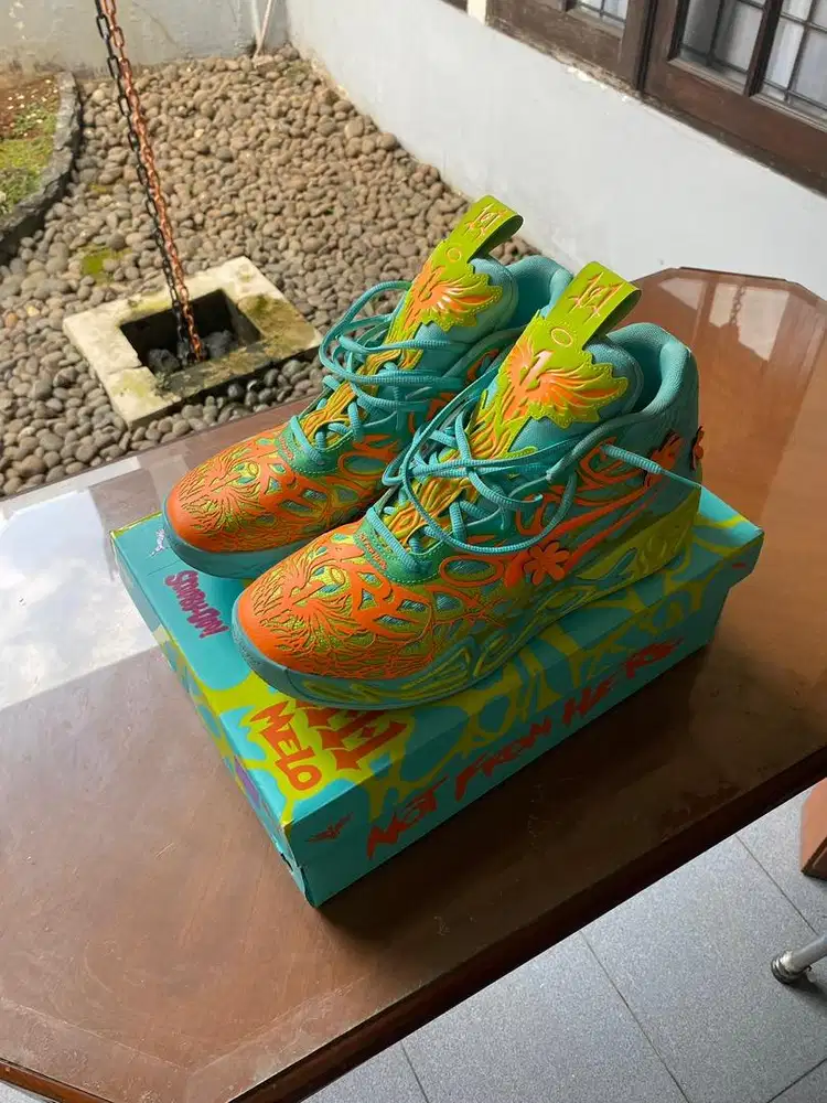 Puma Lamelo MB4 x scooby doo size 46