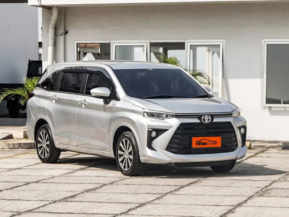 Toyota Avanza G 2023 silver matic