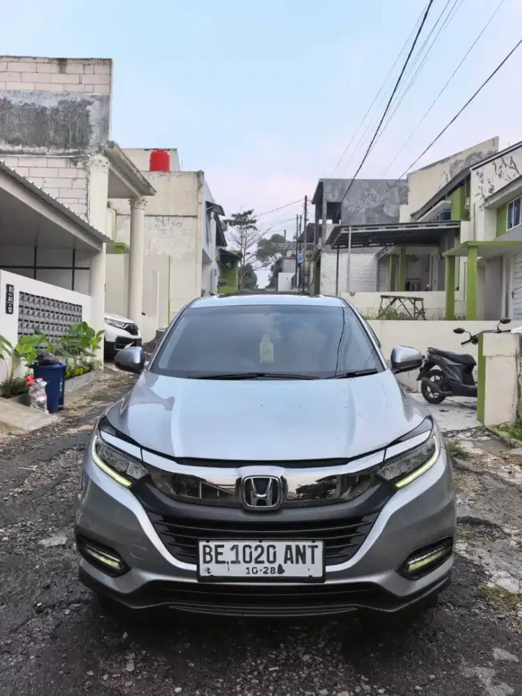 Hrv SE matic 2018 KM 13 ribu perak