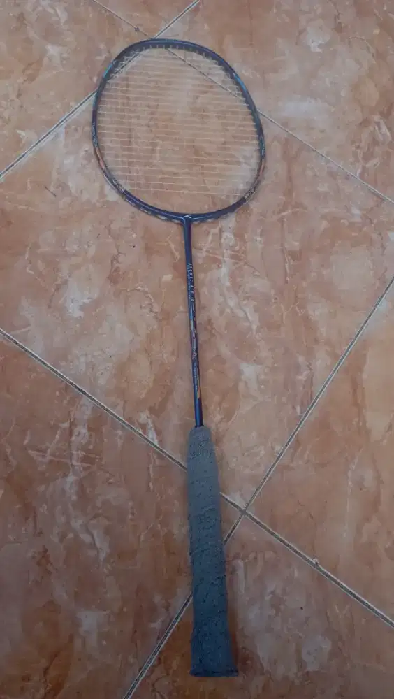 JUAL SEPAKET
Raket HNDRD ATOMIC AIR 78
& Sepatu YONEX MACH