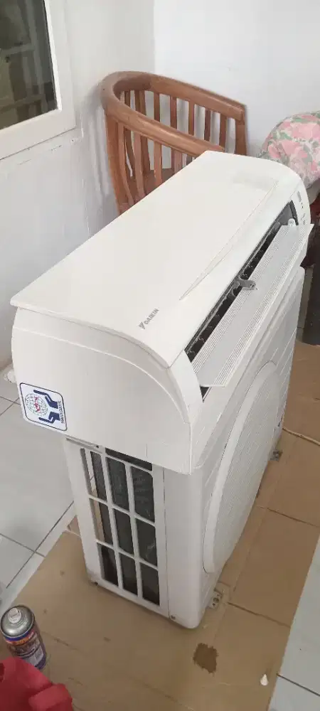 AC DAIKIN KAPASITAS 1,5 PK