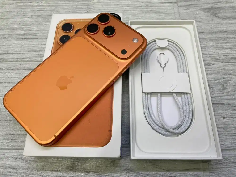 Iphone 17 Promax 512GB Orange Second