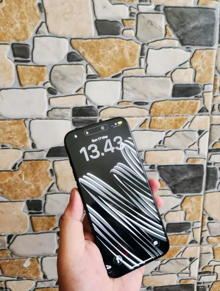 iphone 16 Pro Max Natural Black resmi