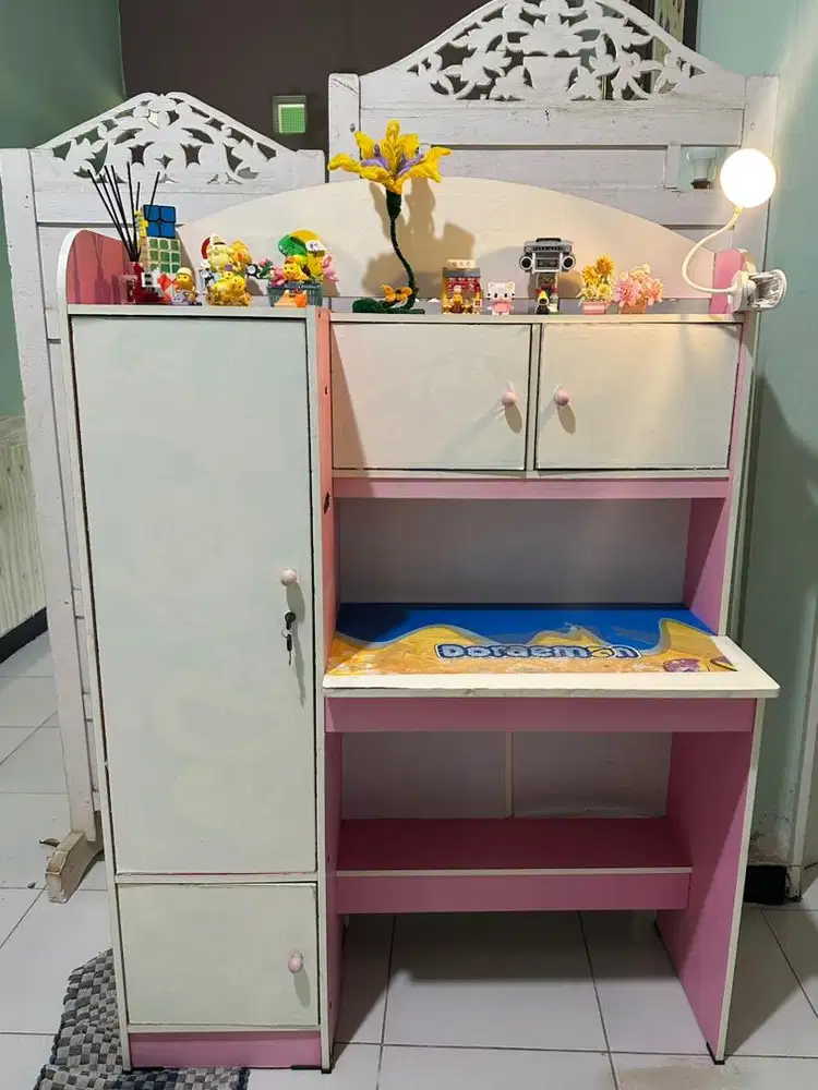 Meja Belajar Anak
