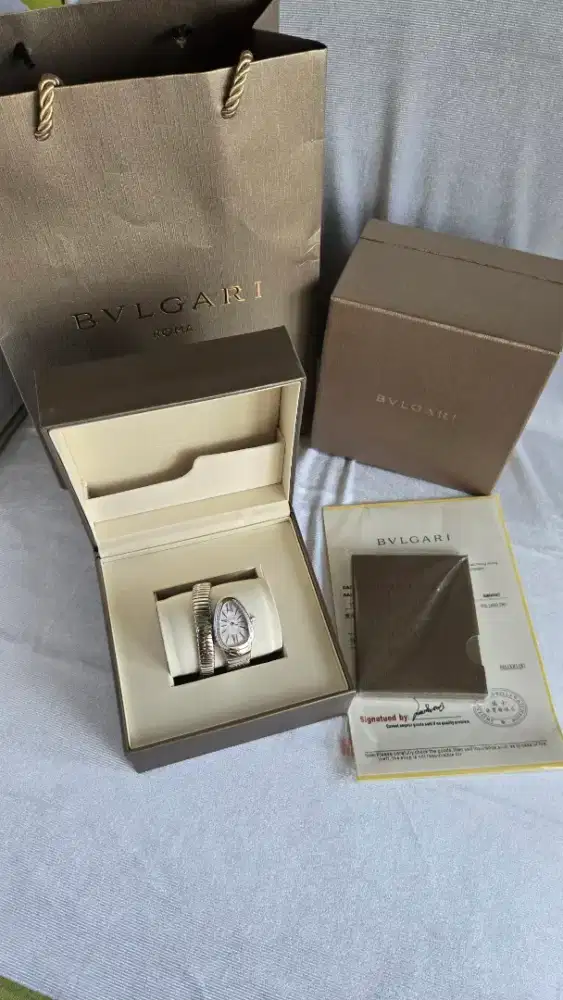 SERPENTI TUBOGAS JAM TANGAN BVLGARI