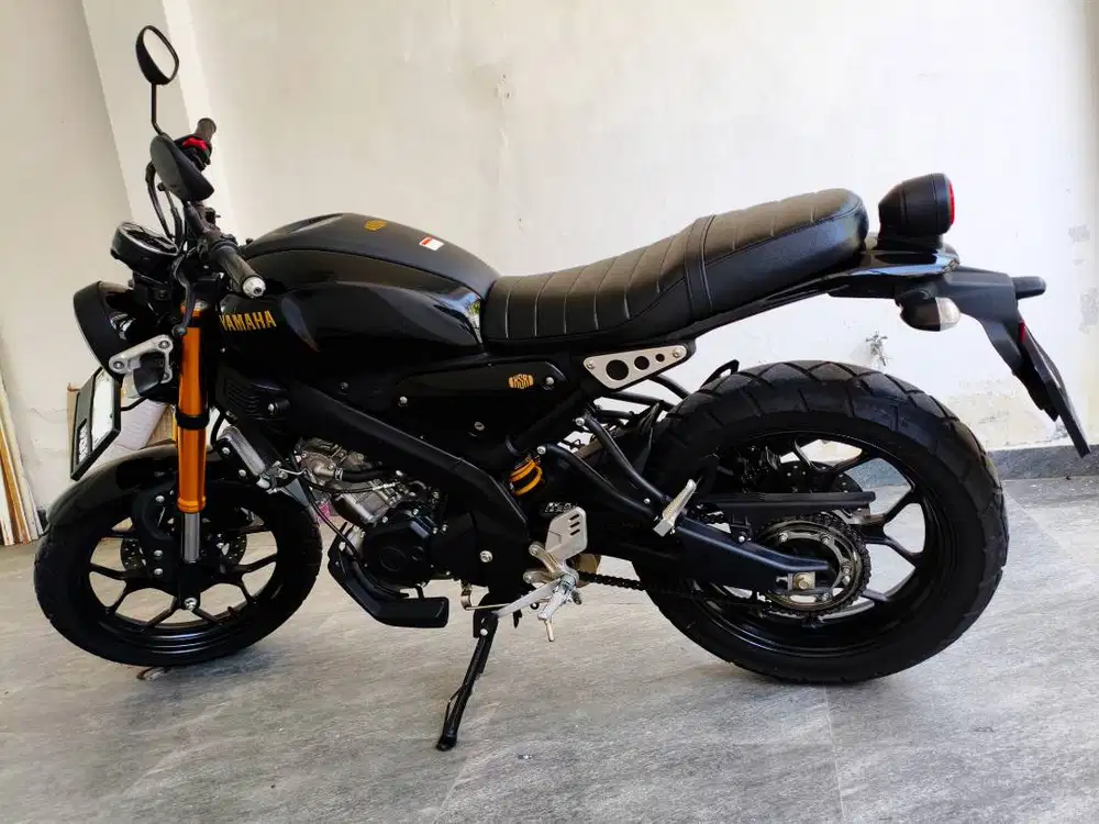 2025 Yamaha XSR 155