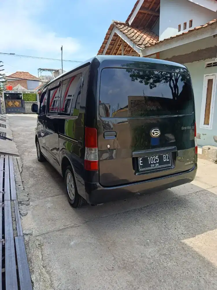 Granmax minibus D manual,Posisi di bandung, mulus siap pakai