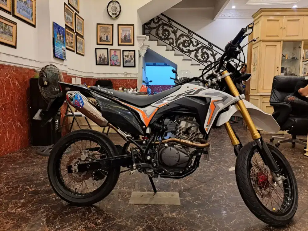 HUB CE KOM DP 2,5 JT CRF 150 2024 MOTOR MULUS KAYA BARU KM LOW