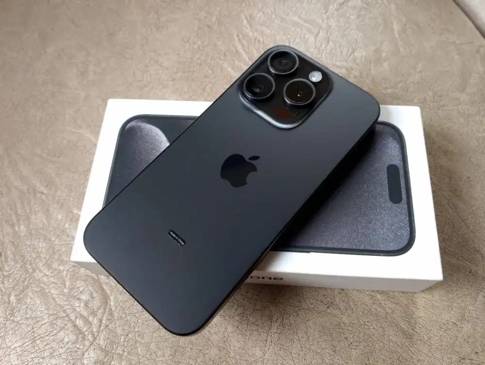 iPhone 15 Pro Black Titanium 128 gb