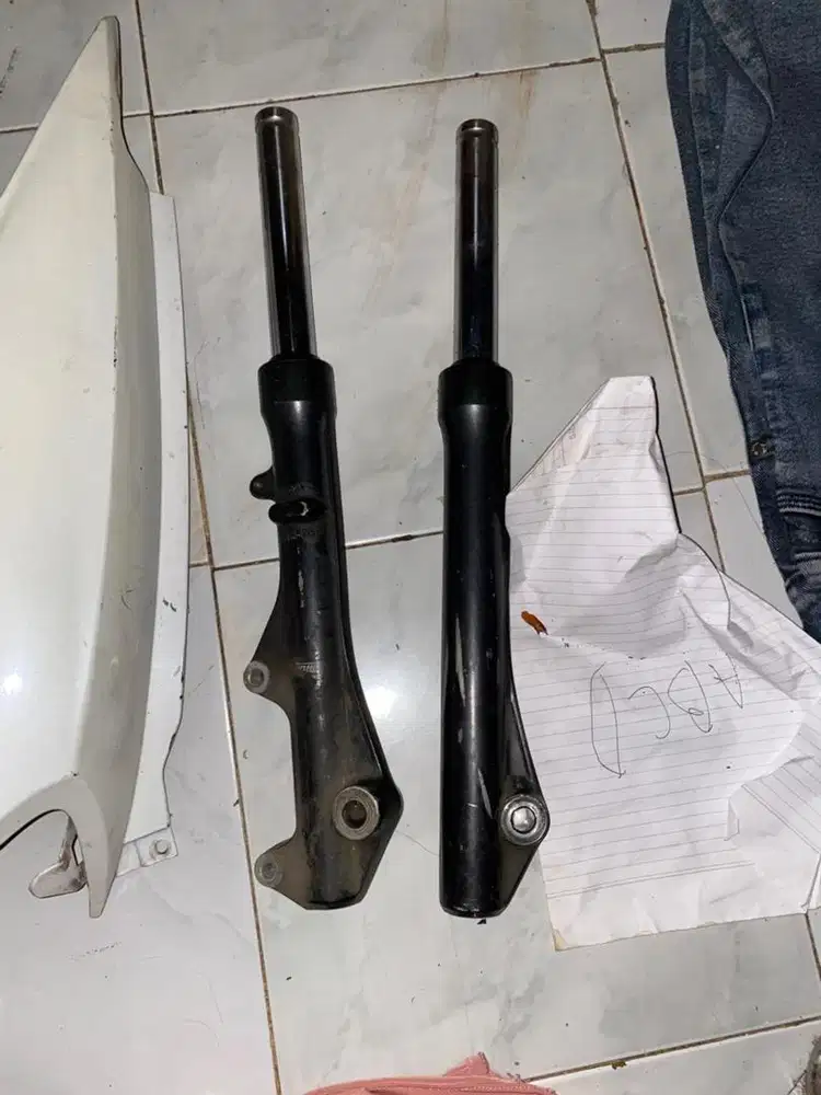 shock depan beat/vario