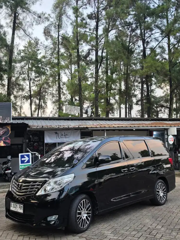 Toyota Alphard Black Good Condition
