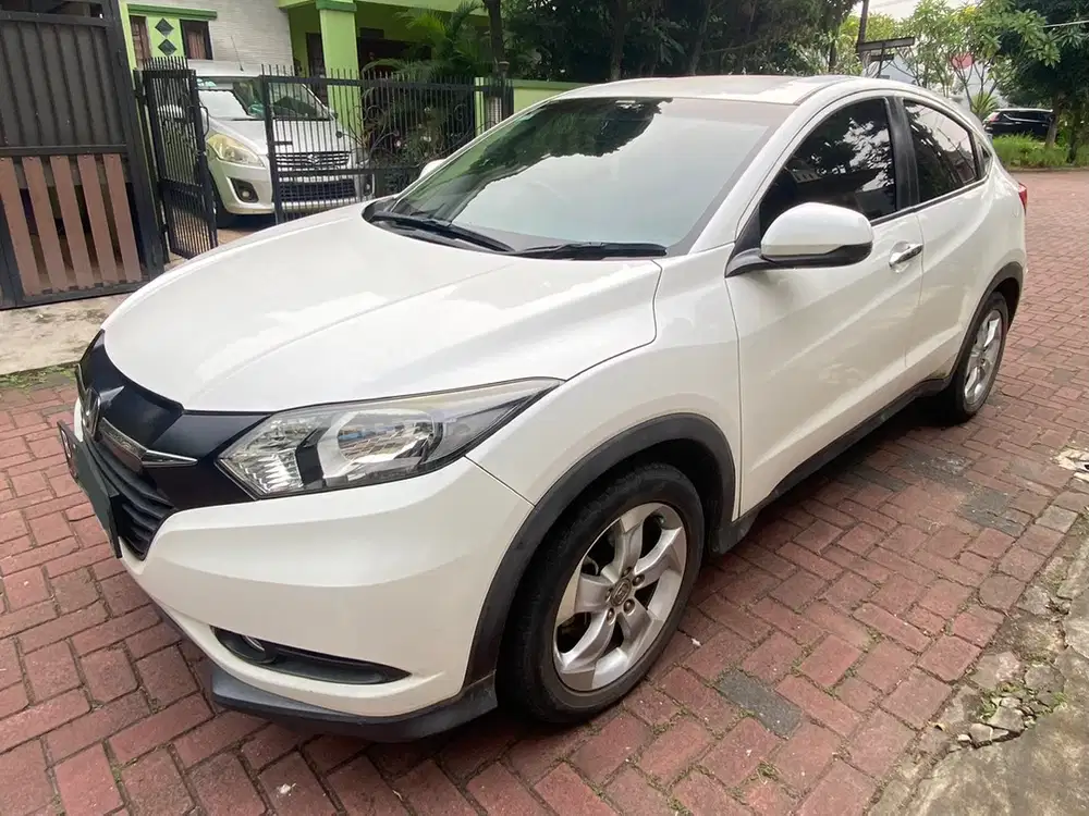 DIJUAL Honda HR-V 2017 Harga Cash