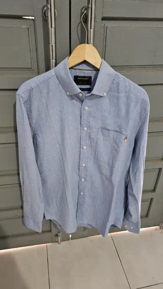 KEMEJA FORMAL HUSH PUPPIES SIZE M
