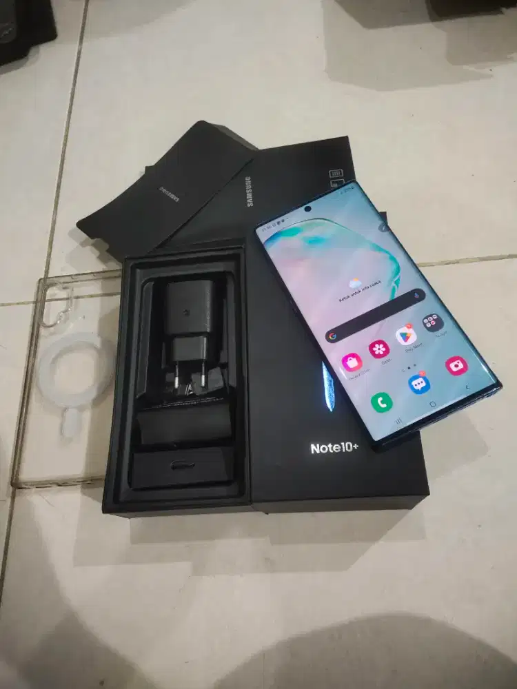 Samsung Note 10+ 12/512 Sein fullset mlusss 98%,lncarr jyaa no kndala