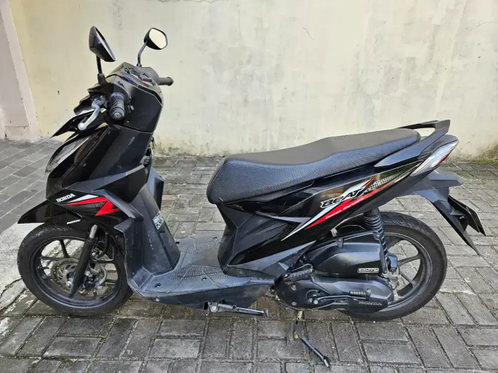 Honda Beat cbs tahun 2020, warna hitam, plat B Depok