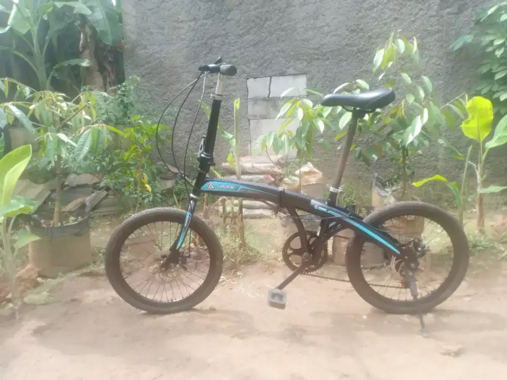 sepeda lipat uk 20