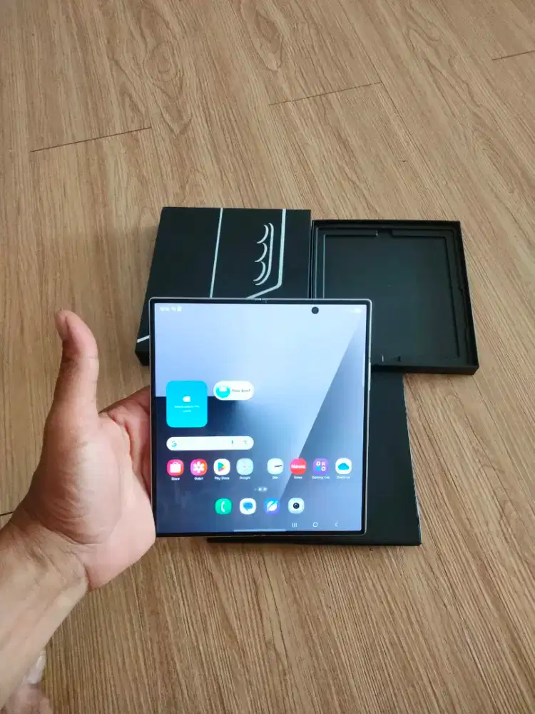 Samsung Z Fold7 Ram 12/512 Gb Fullshet Sein TT Hp Lain