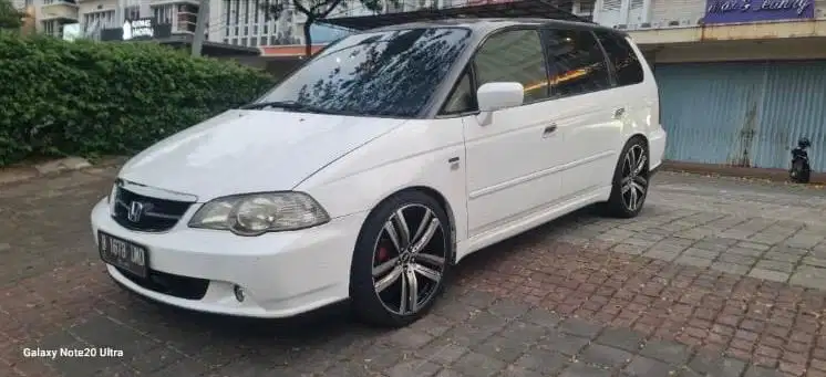 Honda Odyssey 2003 Bensin