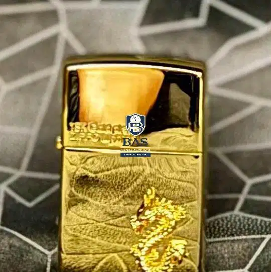 Zippo 18K Gold Plate Edisi 2022 dengan Emblem Naga
