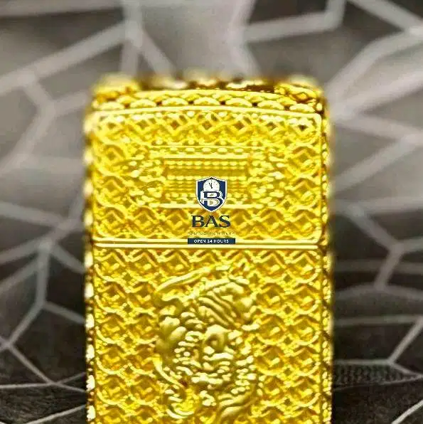 Zippo Armor Gold Plated 2022 Motif Naga Ukiran Halus