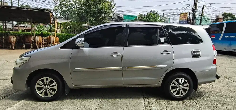 Toyota Kijang Innova 2015 Diesel istimewa