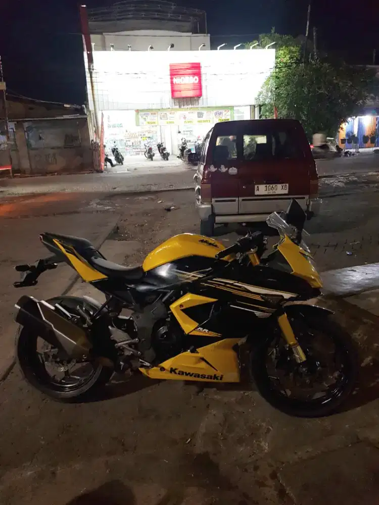Kawasaki ninja 250cc SL 2015 fi
