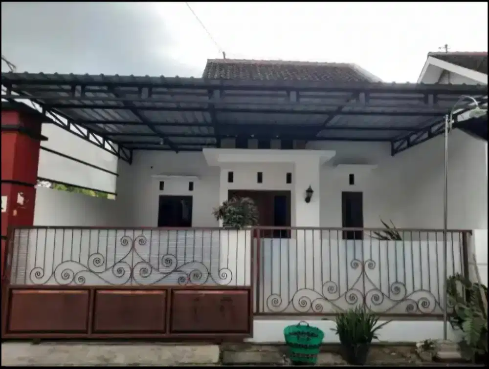 Disewakan Rumah di belakang Universitas Sebelas Maret
