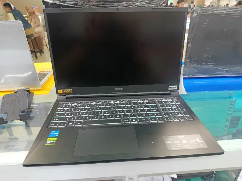 ACER A715-59G-56K7