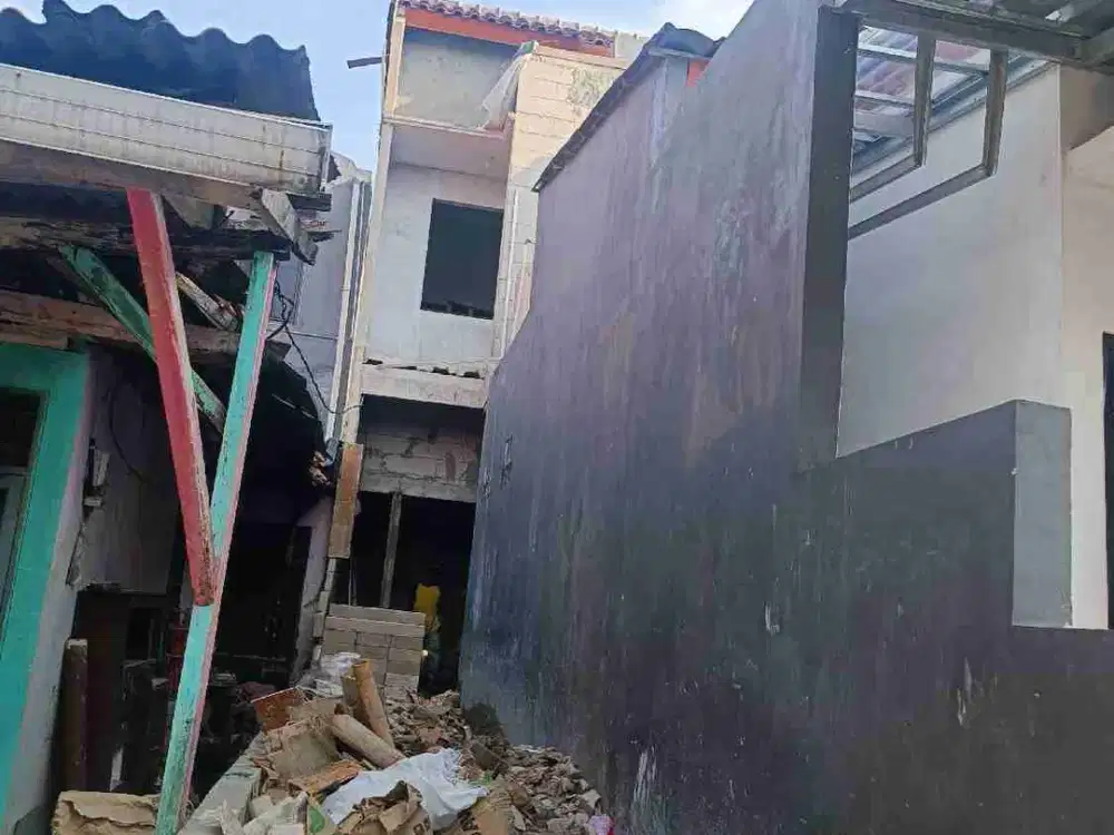 Rumah Murah Akses Motor Dekat Stasiun Kebagusan Jaksel