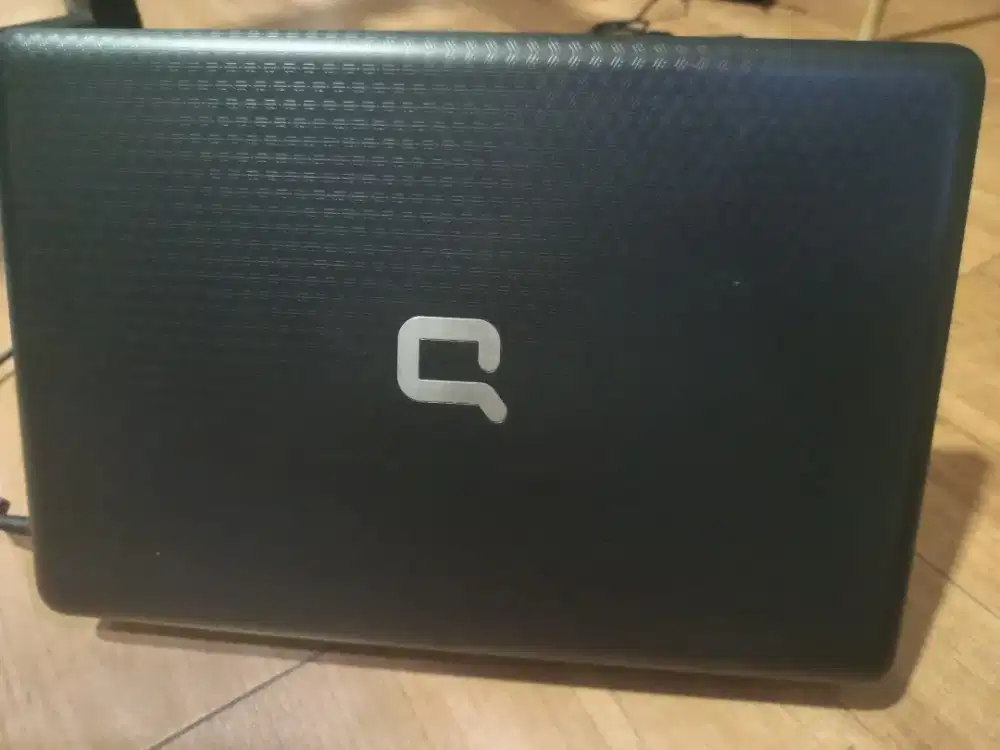 Dijual laptop merek HP Compaq Presario CQ 42 Notebook