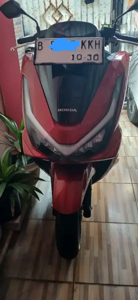 Honda pcx 160 tahun 2025