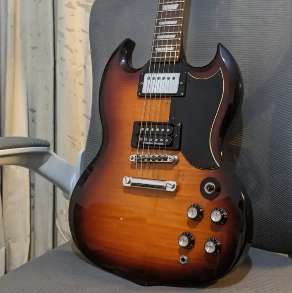Epiphone  SG 400 Deluxe Flame Maple Top