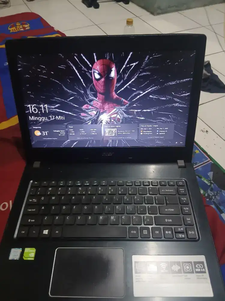 Halo! Dijual laptop harian tangguh dan bandel Acer Aspire E5-475G.