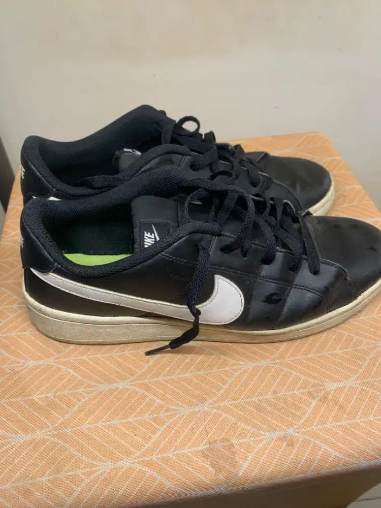 Sepatu Nike Court Royale 2 Next Nature Black