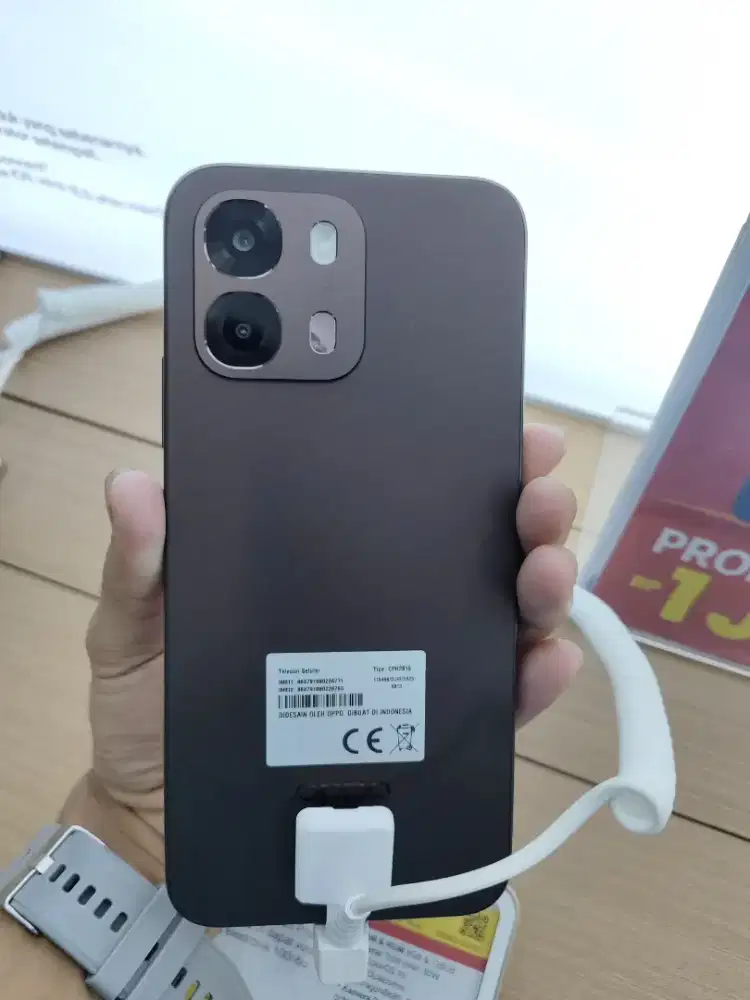 Oppo A6s 8/128GB Cicilan 0% menggunakan Kredivo