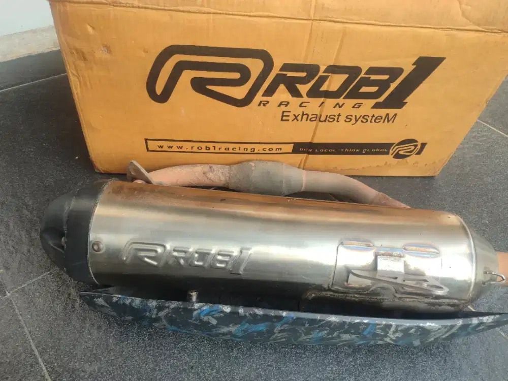 Knalpot Rob1 buat aerox old/nmax