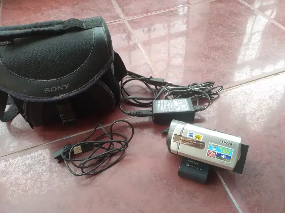 Di jual handycam sonny