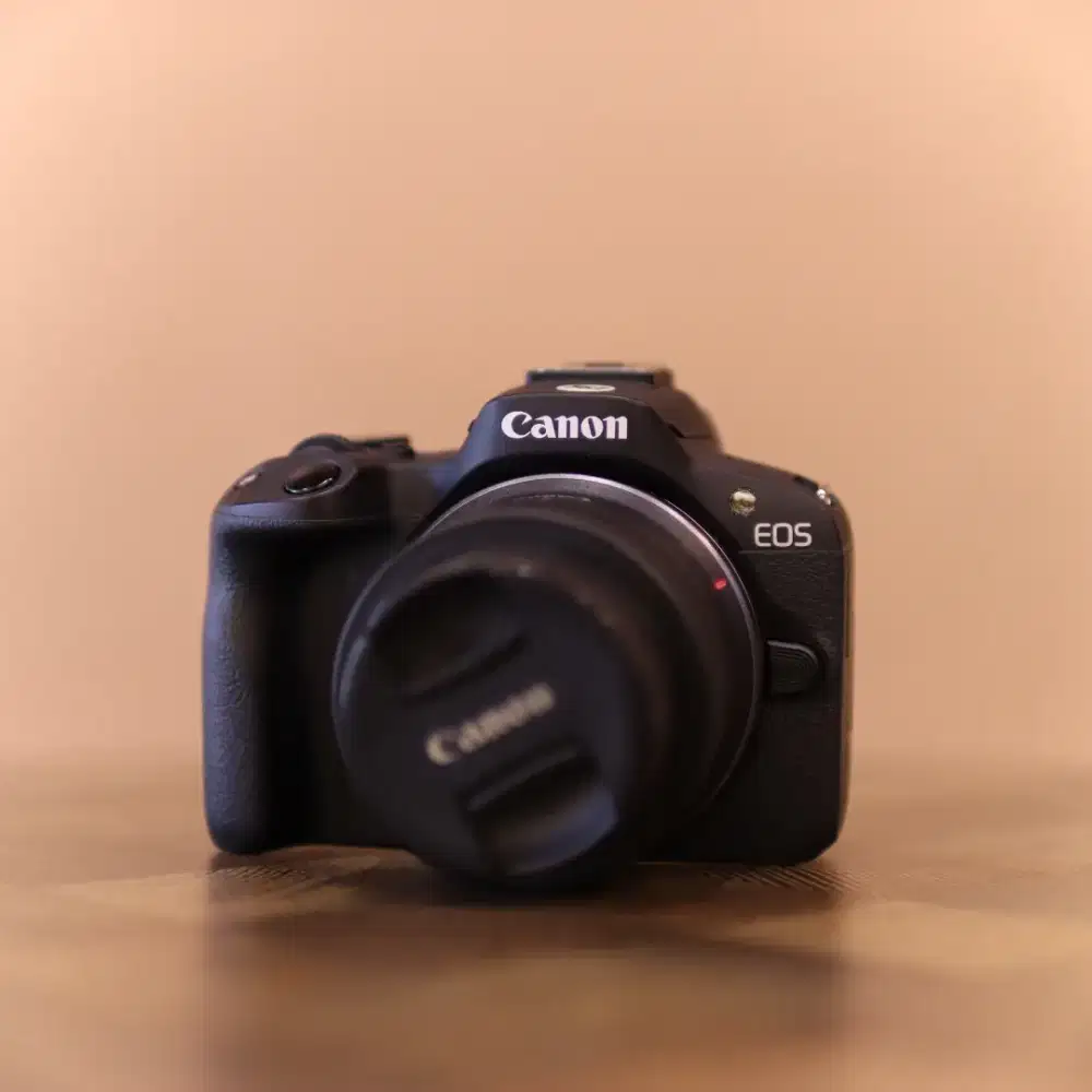 CANON EOS R50 RF 18-45MM IS STM LIKE NEW Garansi Aktif s/d 2027