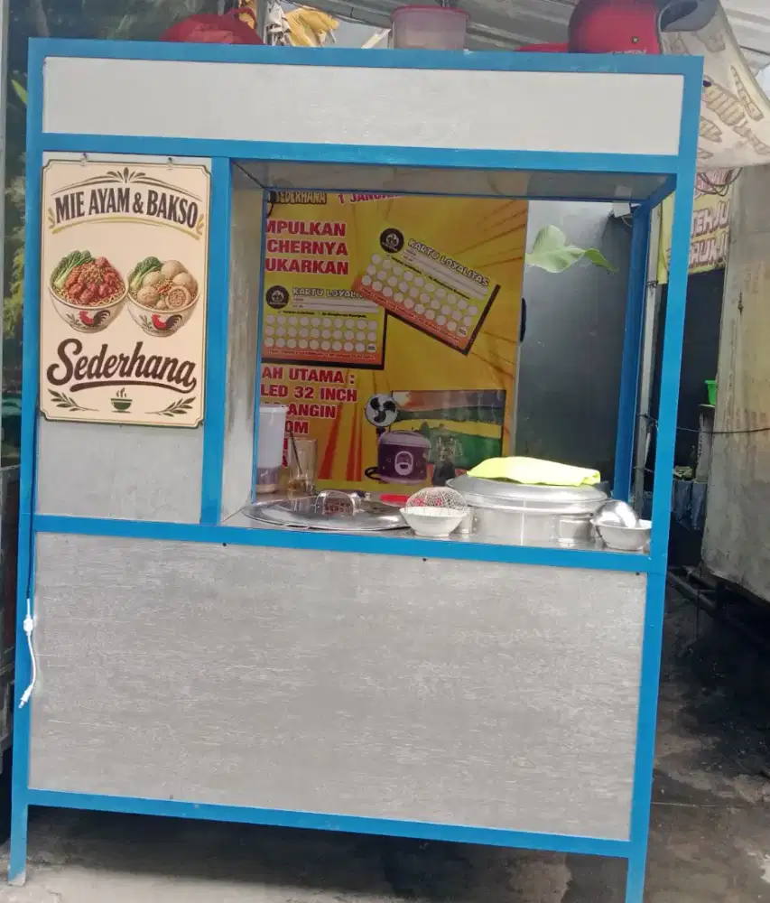 Cari karyawan untuk jualan bakso mie ayam