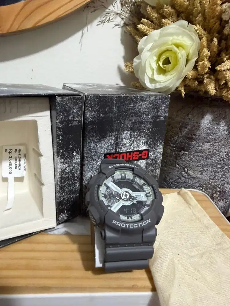 Dijual cepat jam g shock GA-110 warna abu