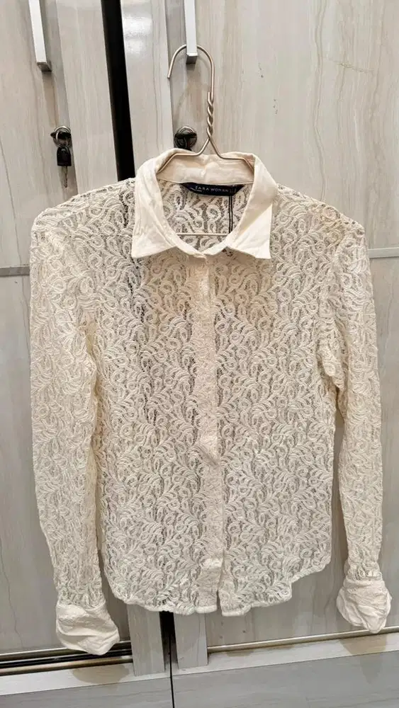 NEW KEMEJA BROKAT ZARA WOMAN ORIGINAL!! - BARU BELUM PERNAH DIPAKAI